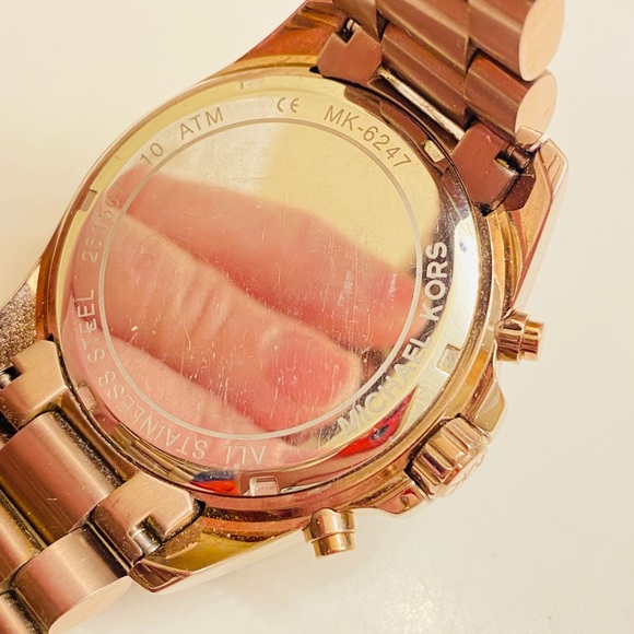 Michael Kors unisex watch # 6247 - Picture 5 of 12